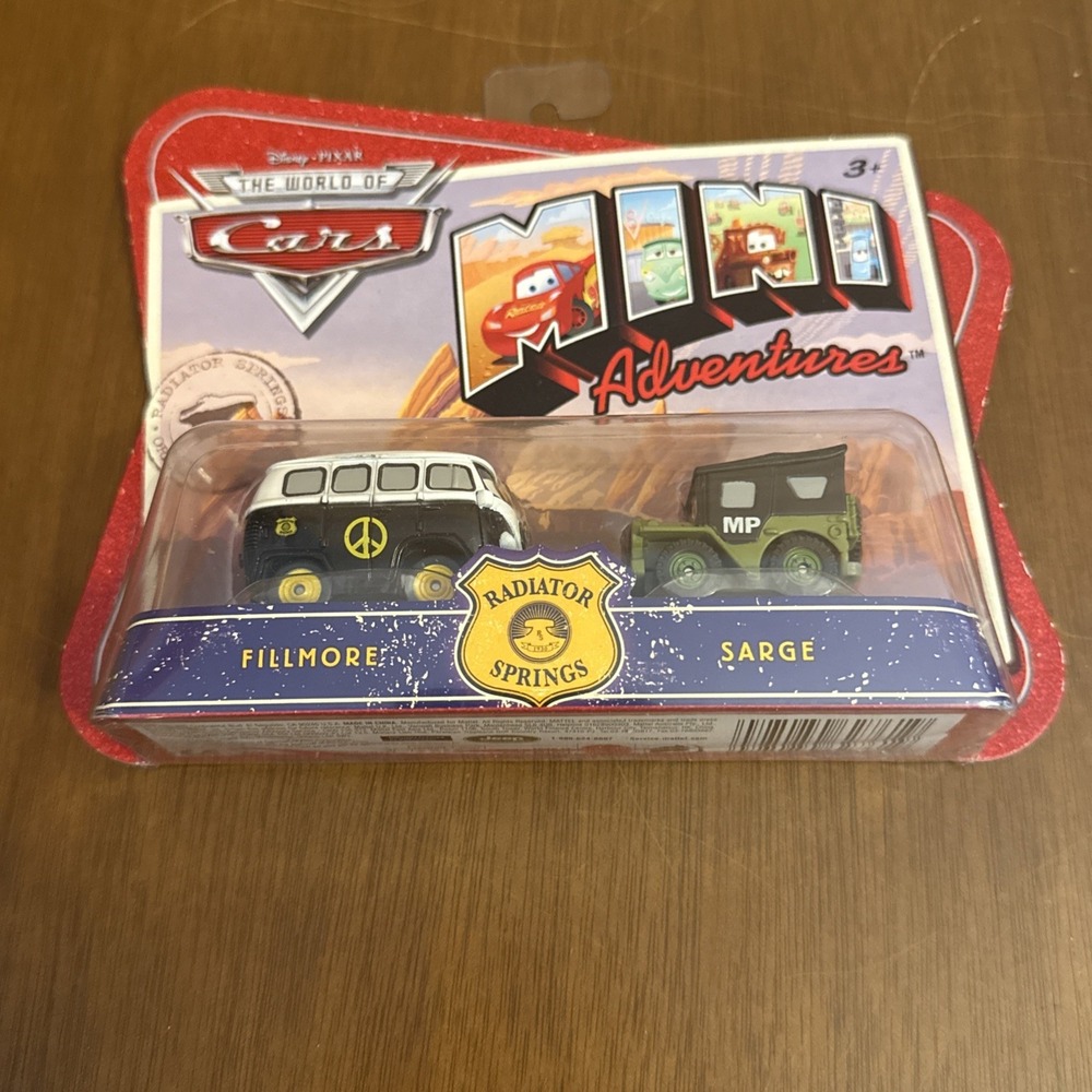 DISNEY PIXAR CARS * MINI ADVENTURES * FILLMORE & SARGE * NEW * RADIATOR SPRINGS